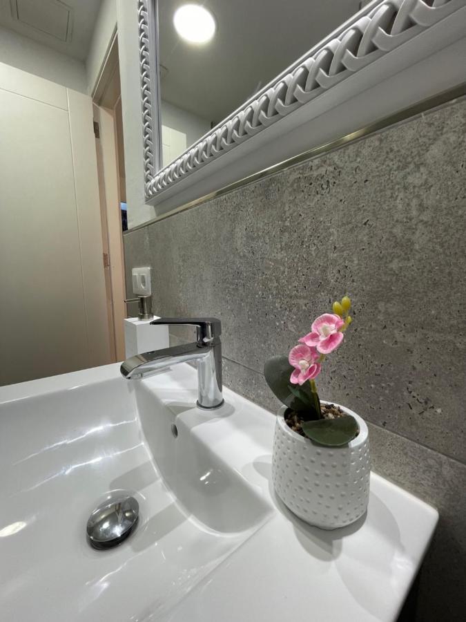 B-Rent Digital Apartment Zen Wifi Free Corralejo Exterior photo